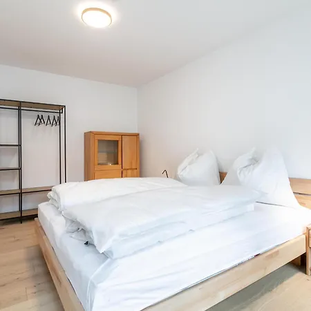 Rosengarten 10 *
